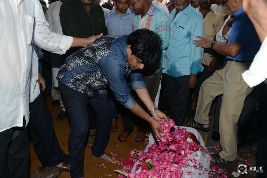 Celebrities-Pay-Homage-To-Edida-Nageswara-Rao